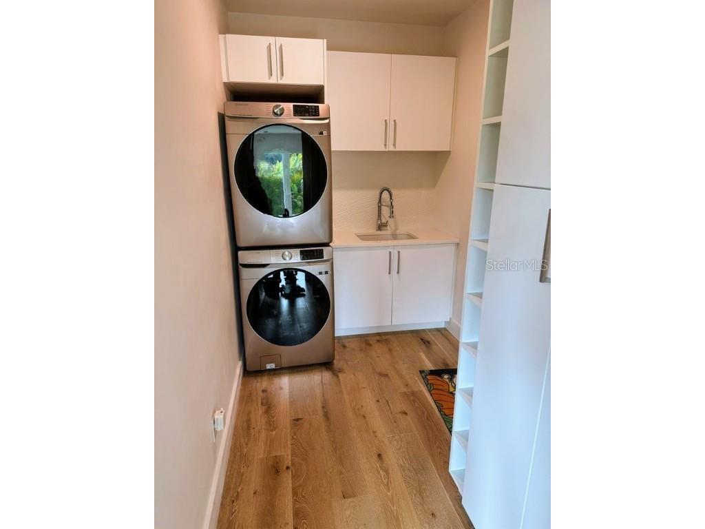 2408 Nassau Street Sarasota FL 34231 O6340899 image54