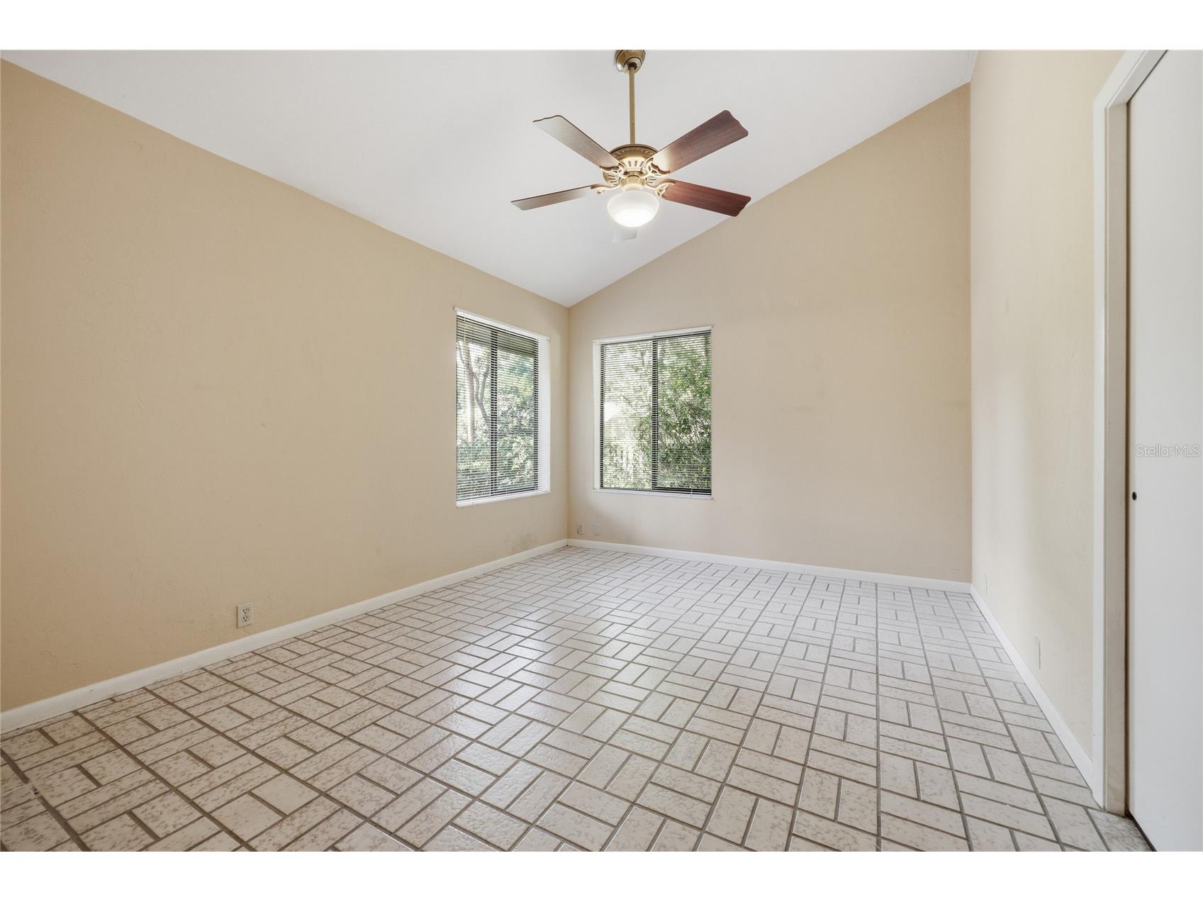 2408 NW 14th Place Gainesville FL 32605 GC538957 image44