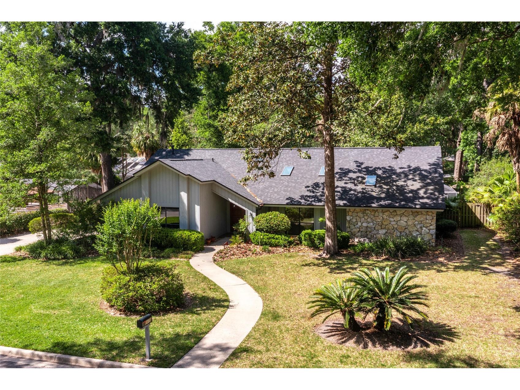 2408 NW 14th Place Gainesville FL 32605 GC538957 image69