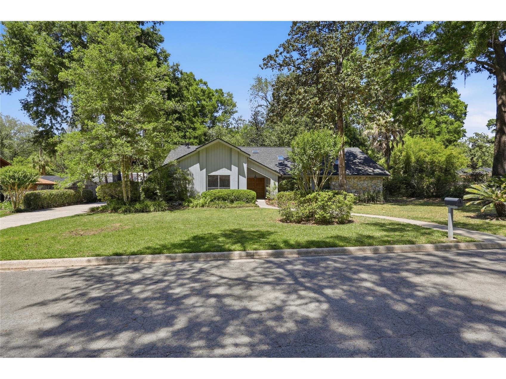 2408 NW 14th Place Gainesville FL 32605 GC538957 image71