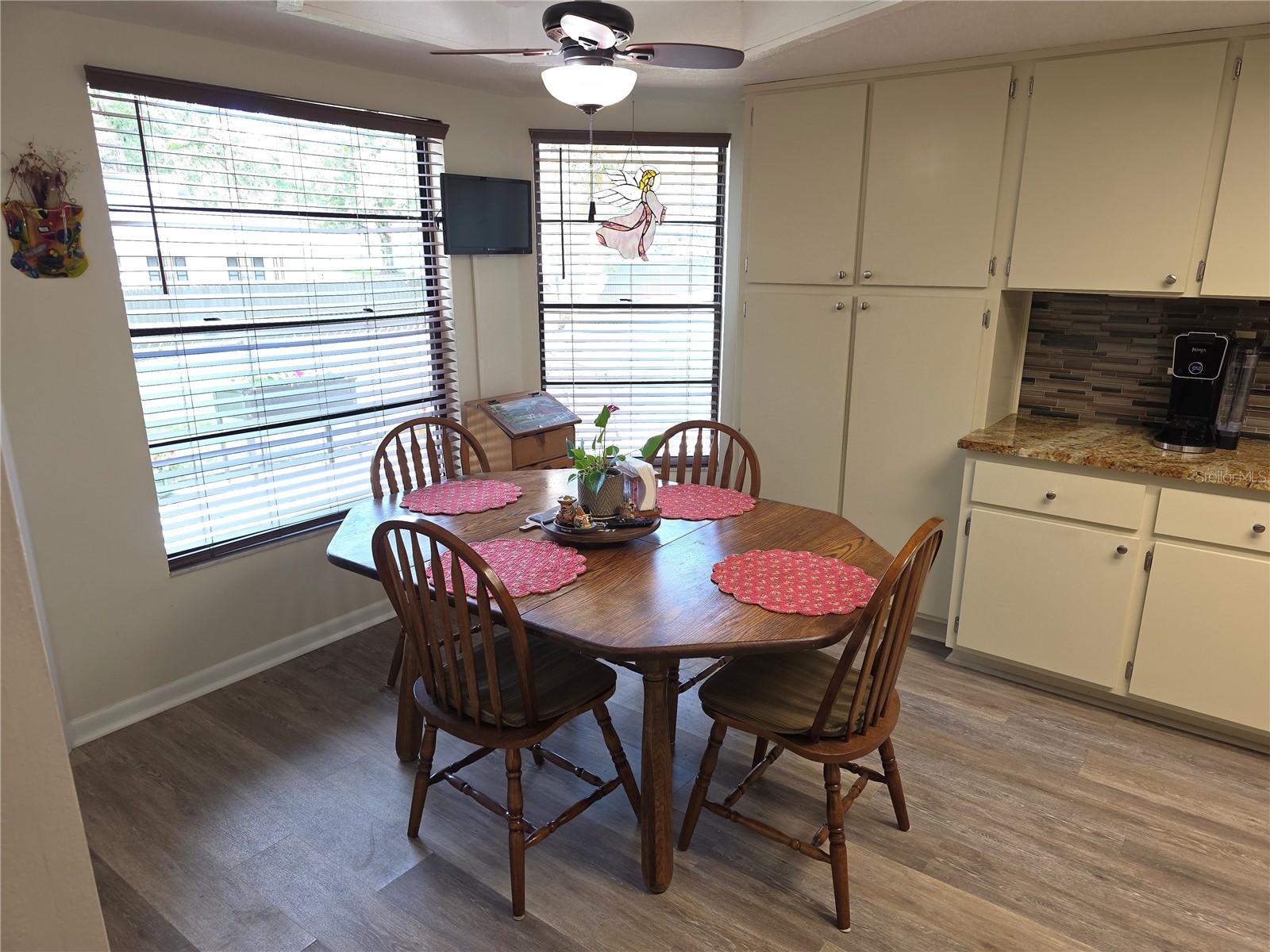 24088 Eppley Drive Brooksville FL 34601 W7886020 image4