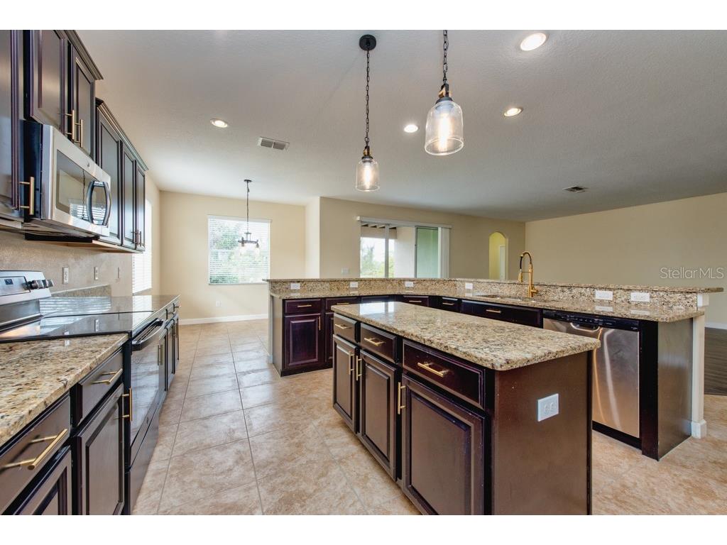 2409 Allegheny Valley Street Ruskin FL 33570 TB8467864 image12