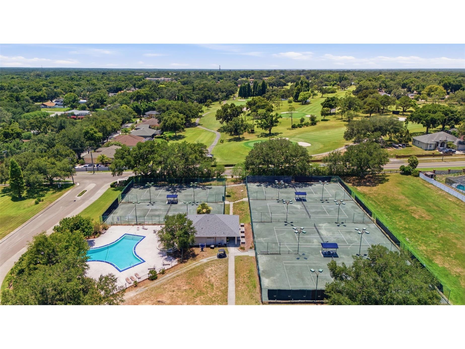 2409 Arborwood Drive Valrico FL 33596 TB8521870 image52