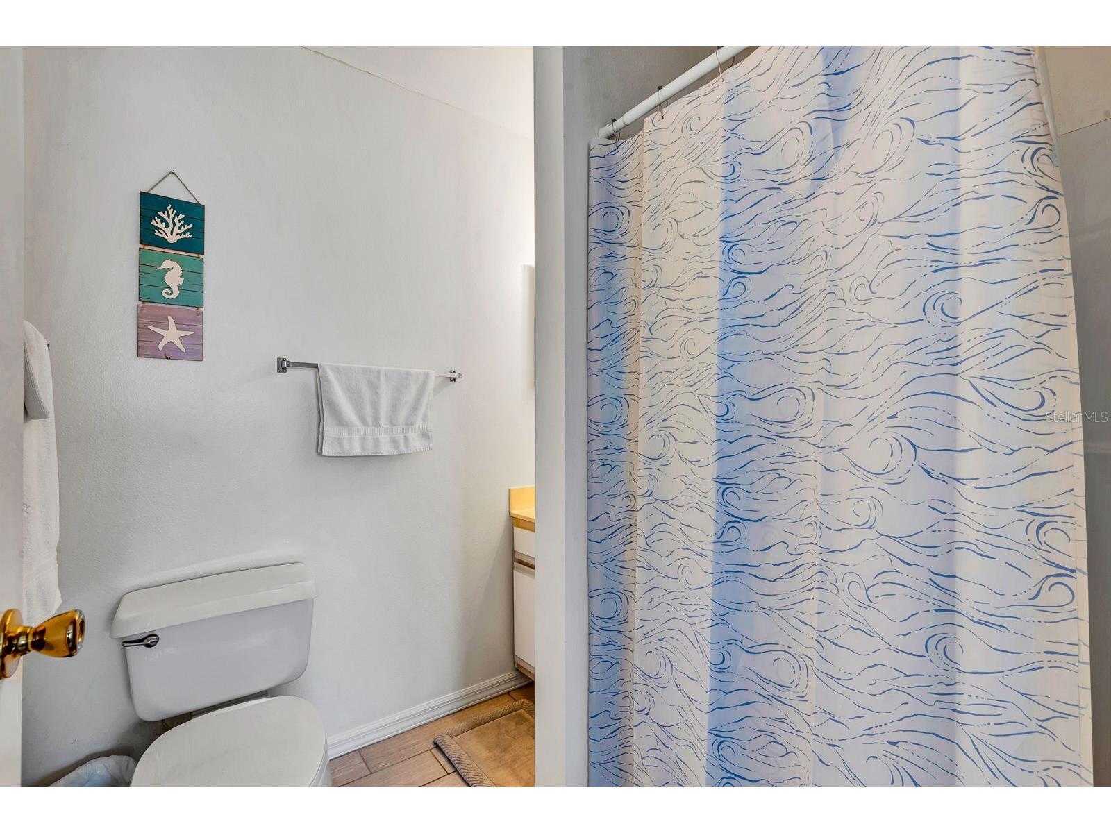 2409 Avenue B Bradenton Beach FL 34217 A4682915 image22