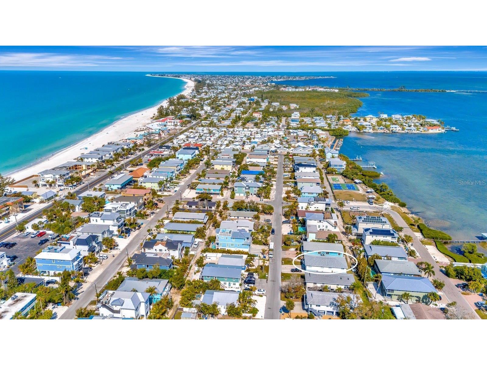 2409 Avenue B Bradenton Beach FL 34217 A4682915 image5