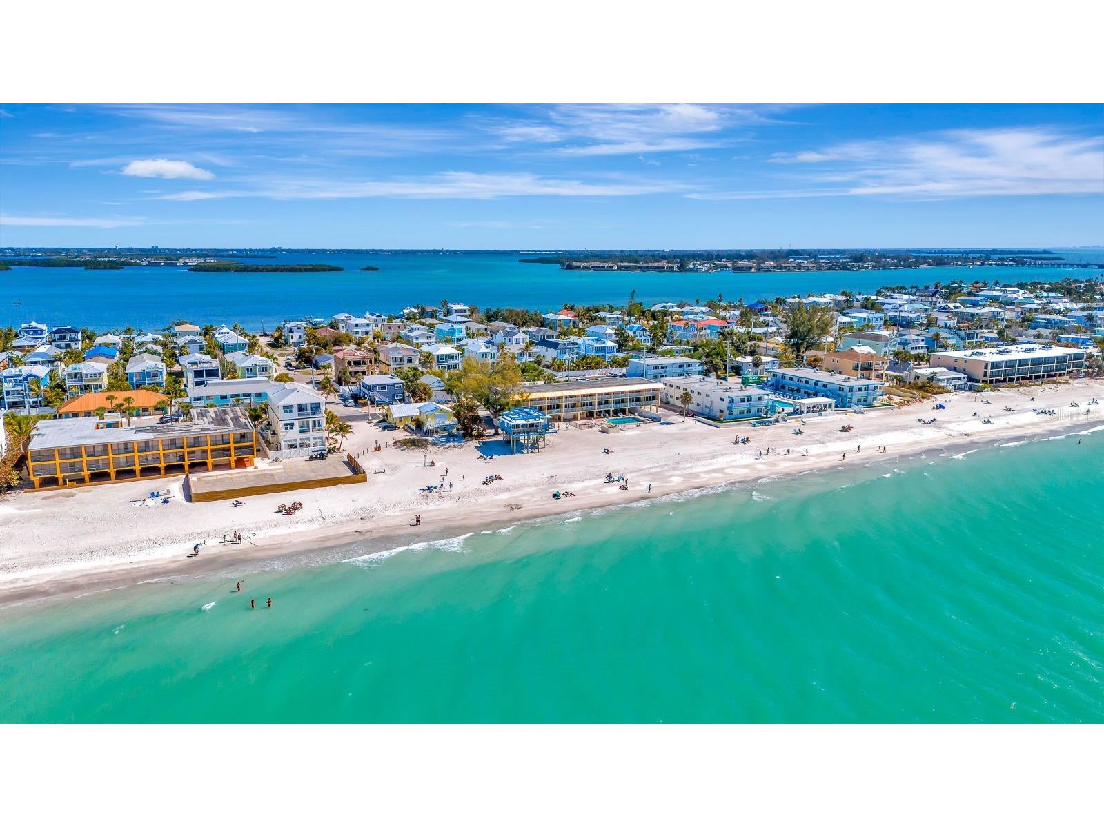 2409 Avenue B Bradenton Beach FL 34217 A4682915 image7