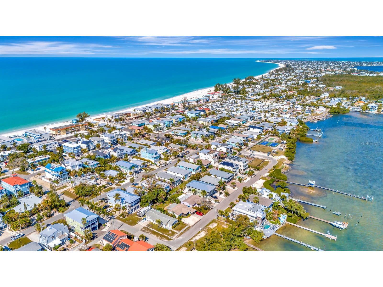 2409 Avenue B Bradenton Beach FL 34217 A4682915 image9