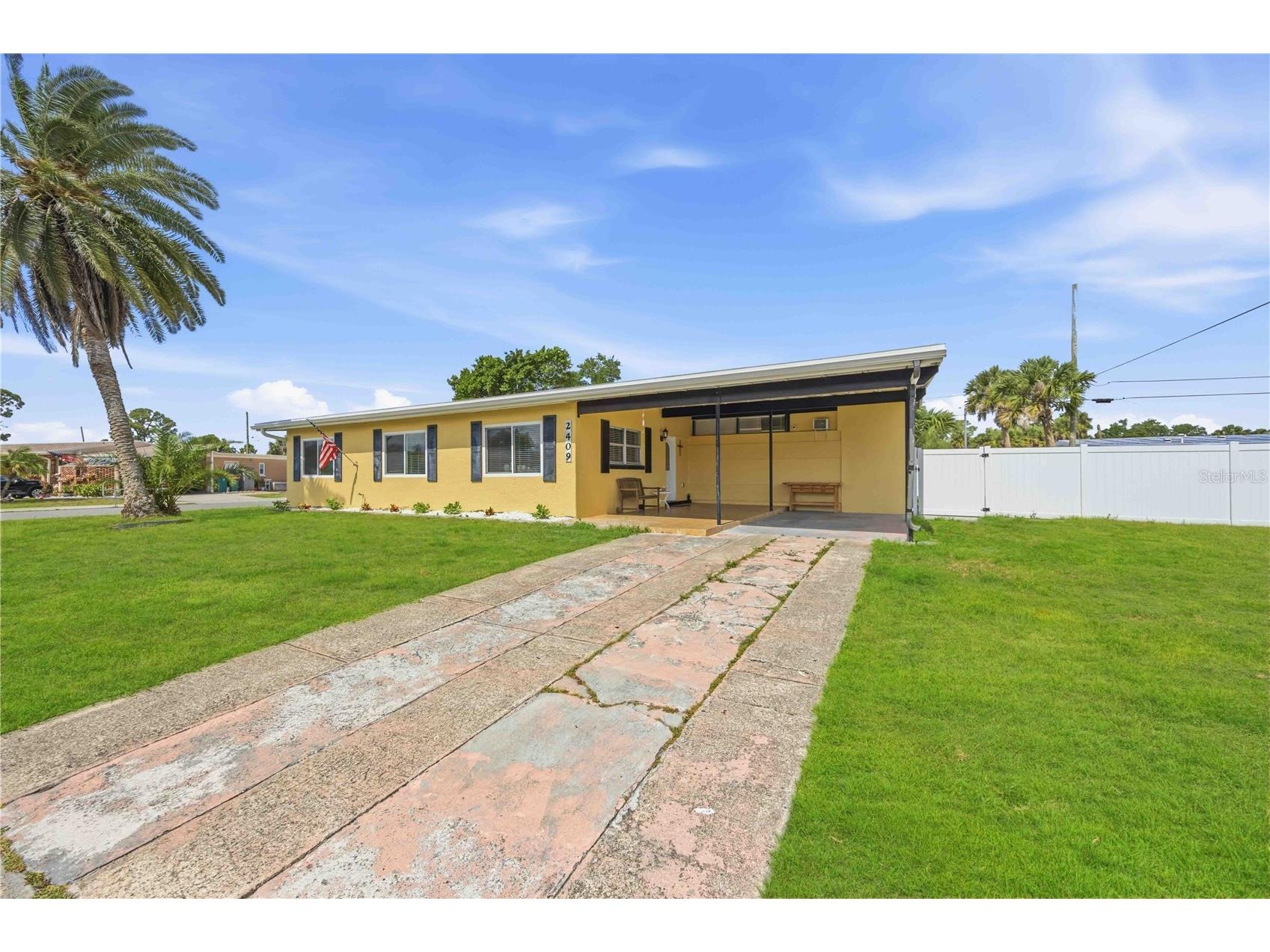 2409 Ednor Street Port Charlotte FL 33952 C7525966 image1