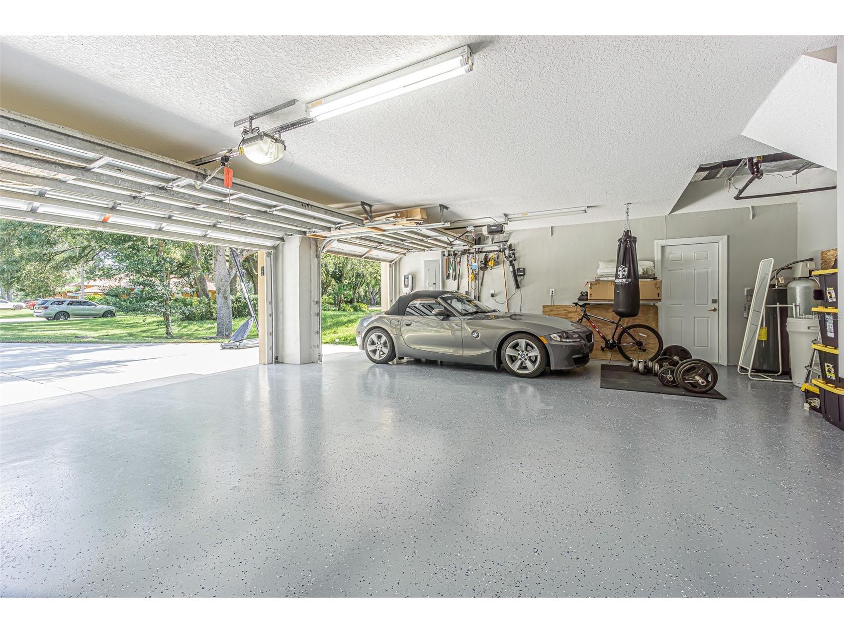 2409 Fox Forest Drive Lutz FL 33549 TB8530564 image22