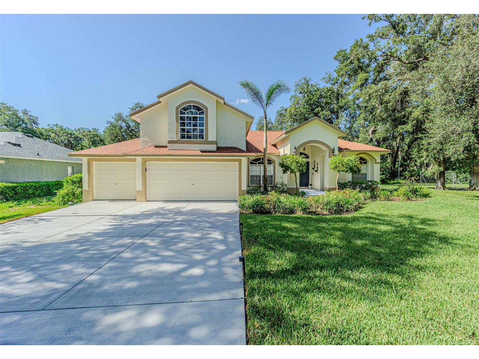 2409 Fox Forest Drive Lutz FL 33549 TB8530564 image3
