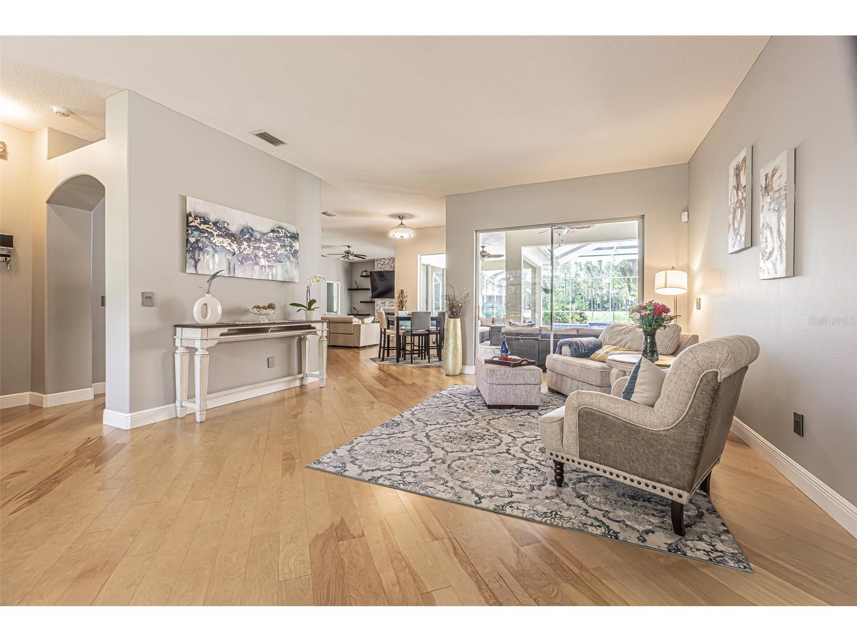 2409 Fox Forest Drive Lutz FL 33549 TB8530564 image4
