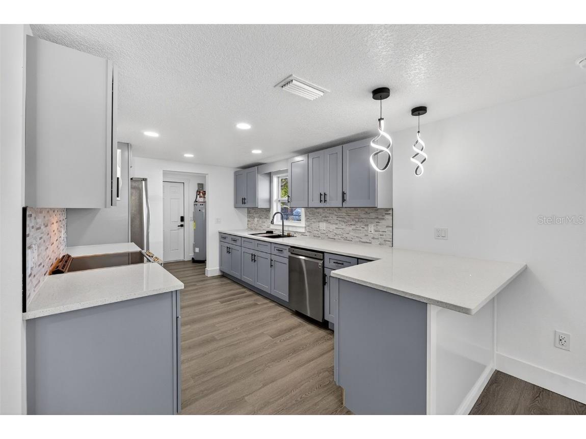 2409 Garbelia Avenue Orlando FL 32817 O6362011 image28