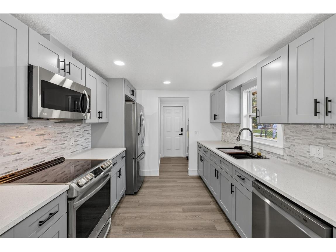 2409 Garbelia Avenue Orlando FL 32817 O6362011 image29