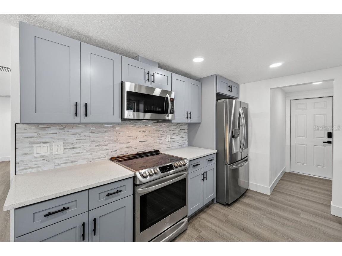 2409 Garbelia Avenue Orlando FL 32817 O6362011 image30