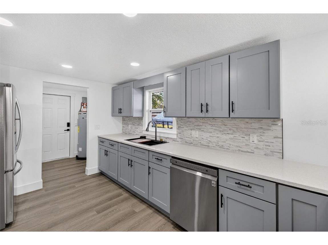 2409 Garbelia Avenue Orlando FL 32817 O6362011 image31