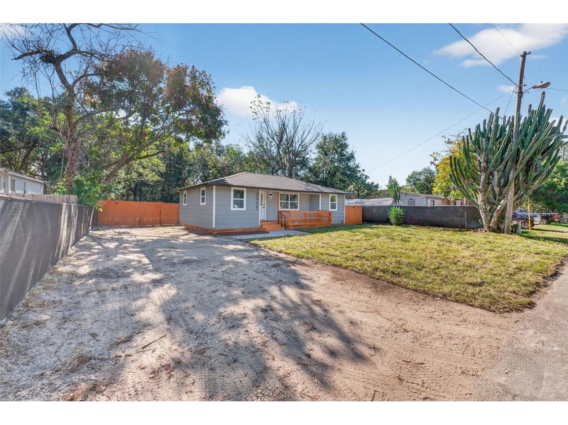 2409 Garbelia Avenue Orlando FL 32817 O6362011 image4