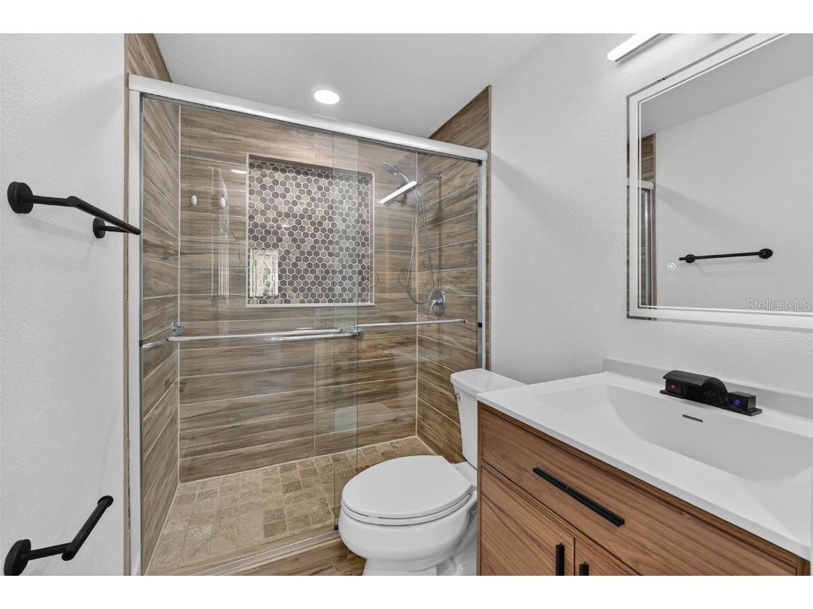 2409 Garbelia Avenue Orlando FL 32817 O6362011 image49