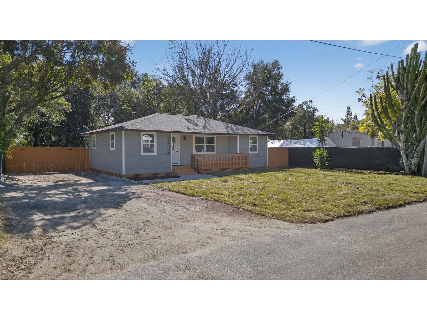 2409 Garbelia Avenue Orlando FL 32817 O6362011 image79