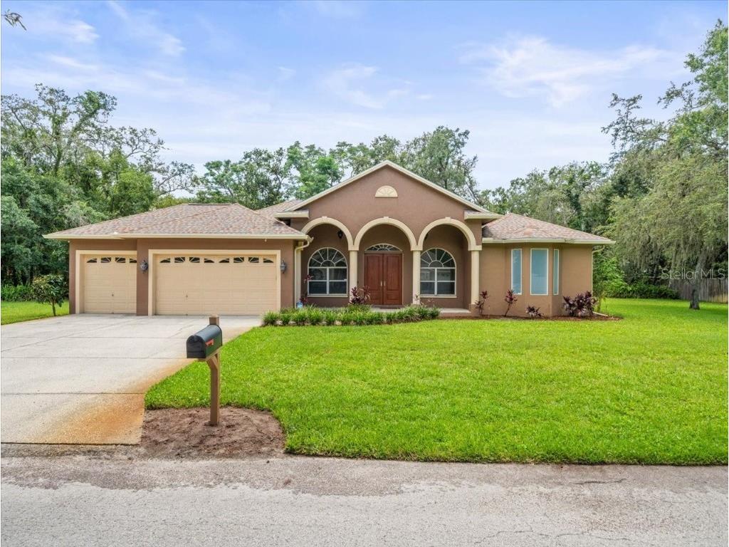 2409 Heather Manor Lane Lutz FL 33549 TB8402249 image1
