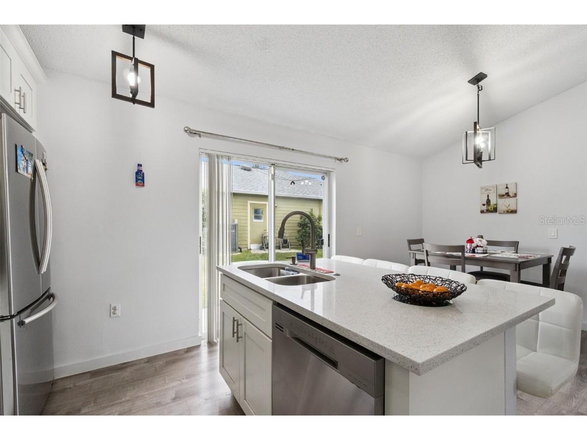 2409 Lincolnshire Court Kissimmee FL 34743 O6359185 image4