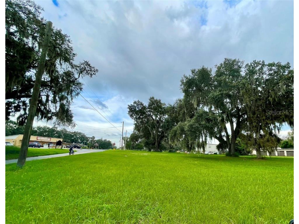 2409 Montclair Road Leesburg FL 34748 G5087244 image1