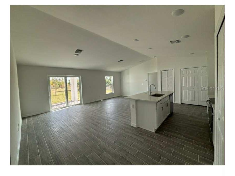 2409 NE 7th Place Cape Coral FL 33909 S5137455 image2