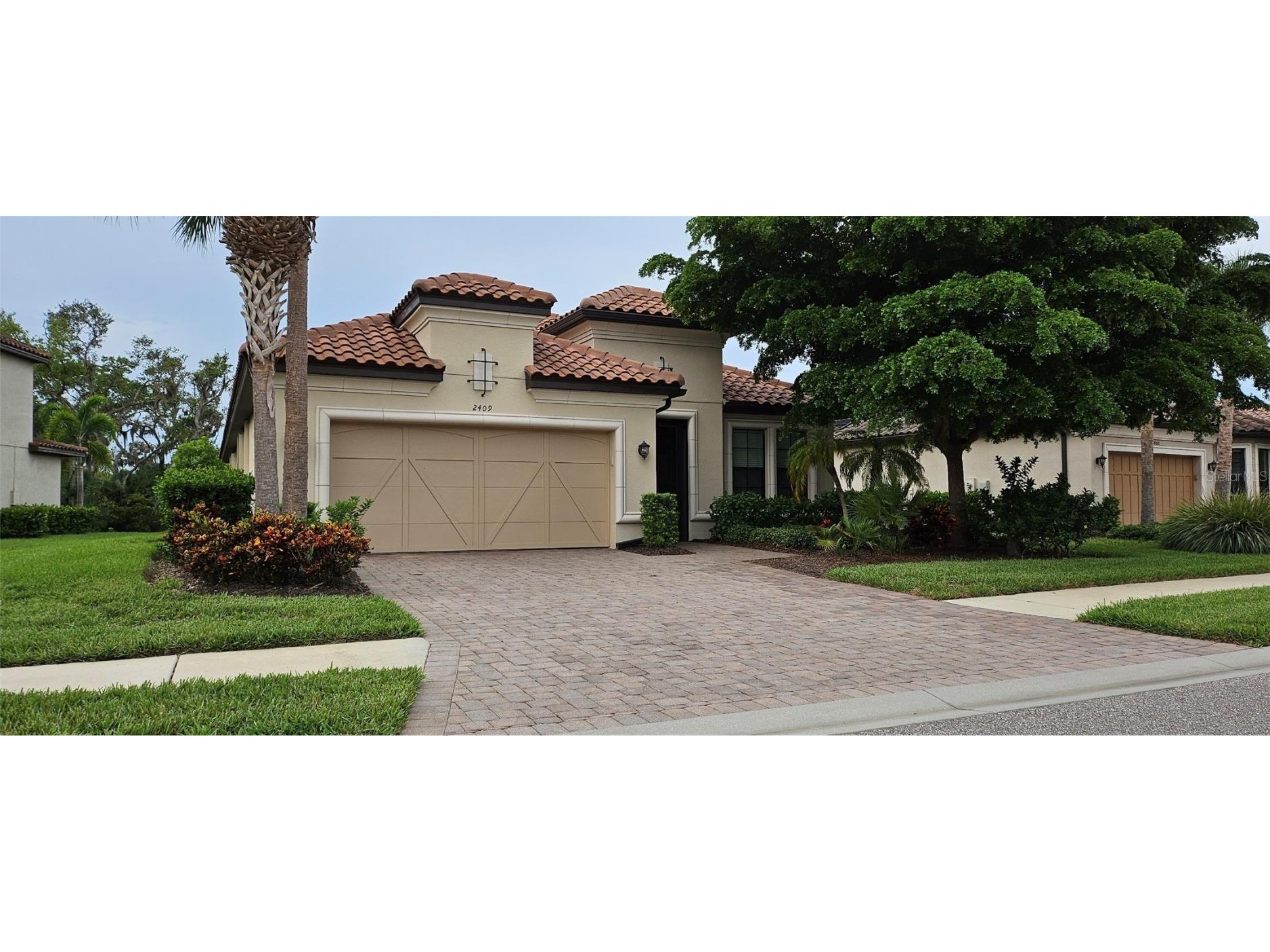 2409 Vaccaro Drive Sarasota FL 34231 - LAKEPOND J966291 image1