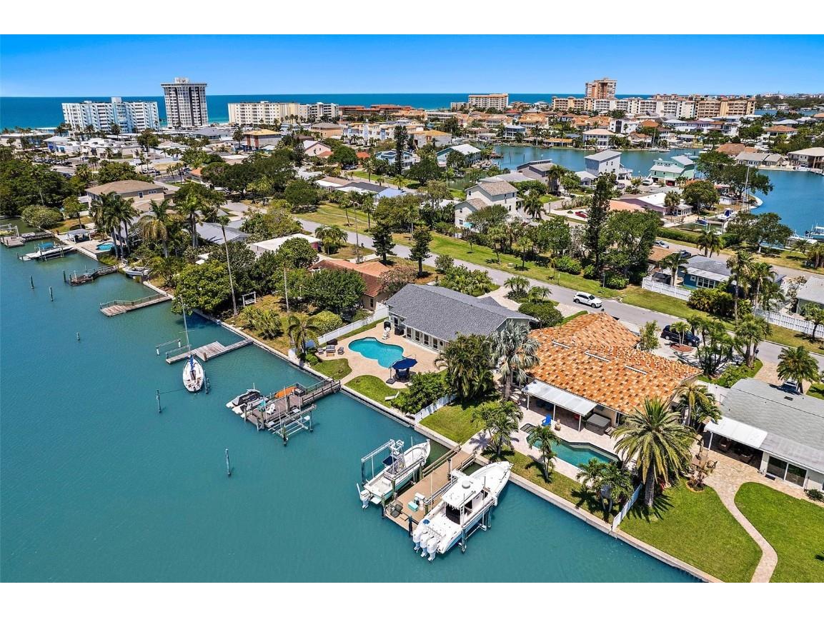 241 173rd Avenue E North Redington Beach FL 33708 U8200003 image1