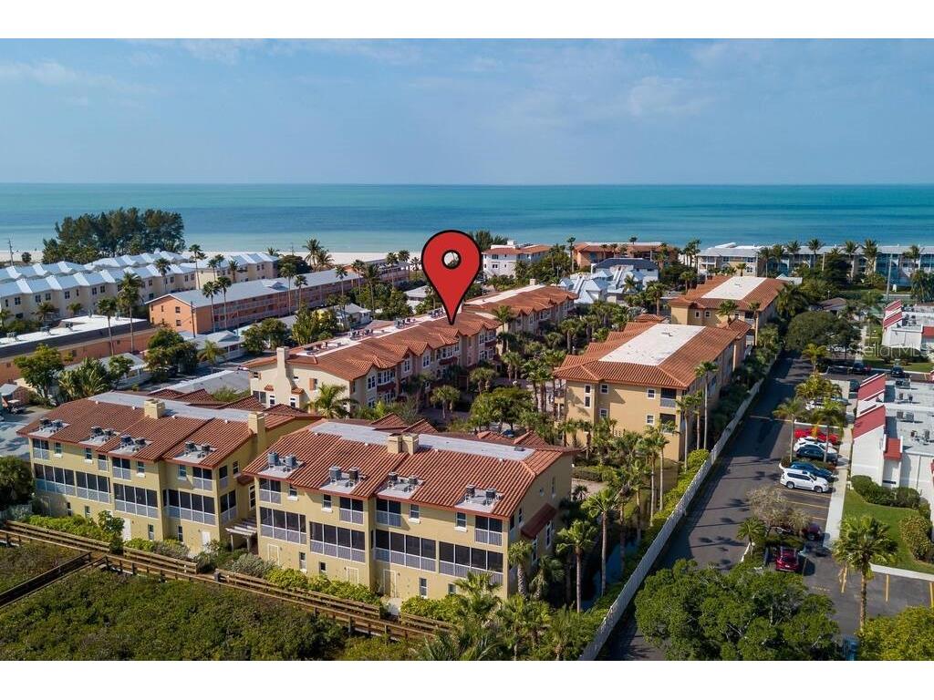 241 17th Street N Bradenton Beach FL 34217 C7523779 image1