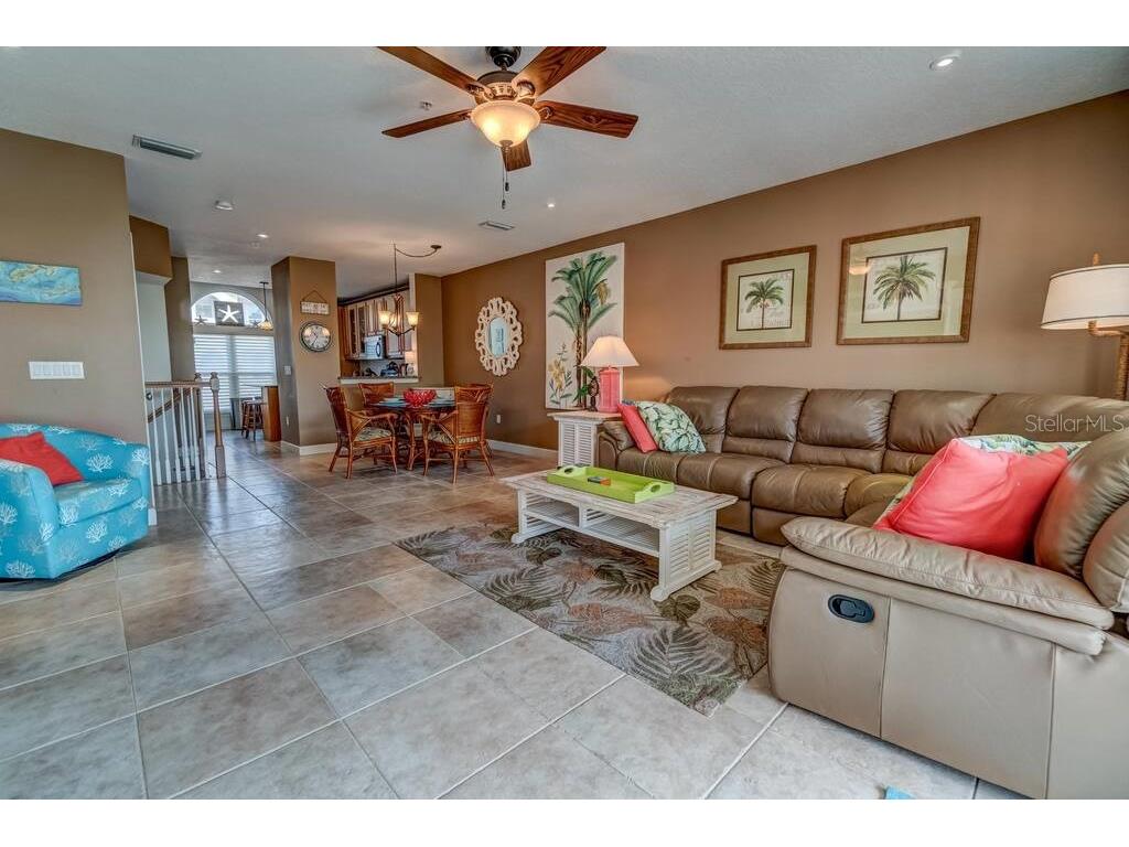 241 17th Street N Bradenton Beach FL 34217 C7523779 image8