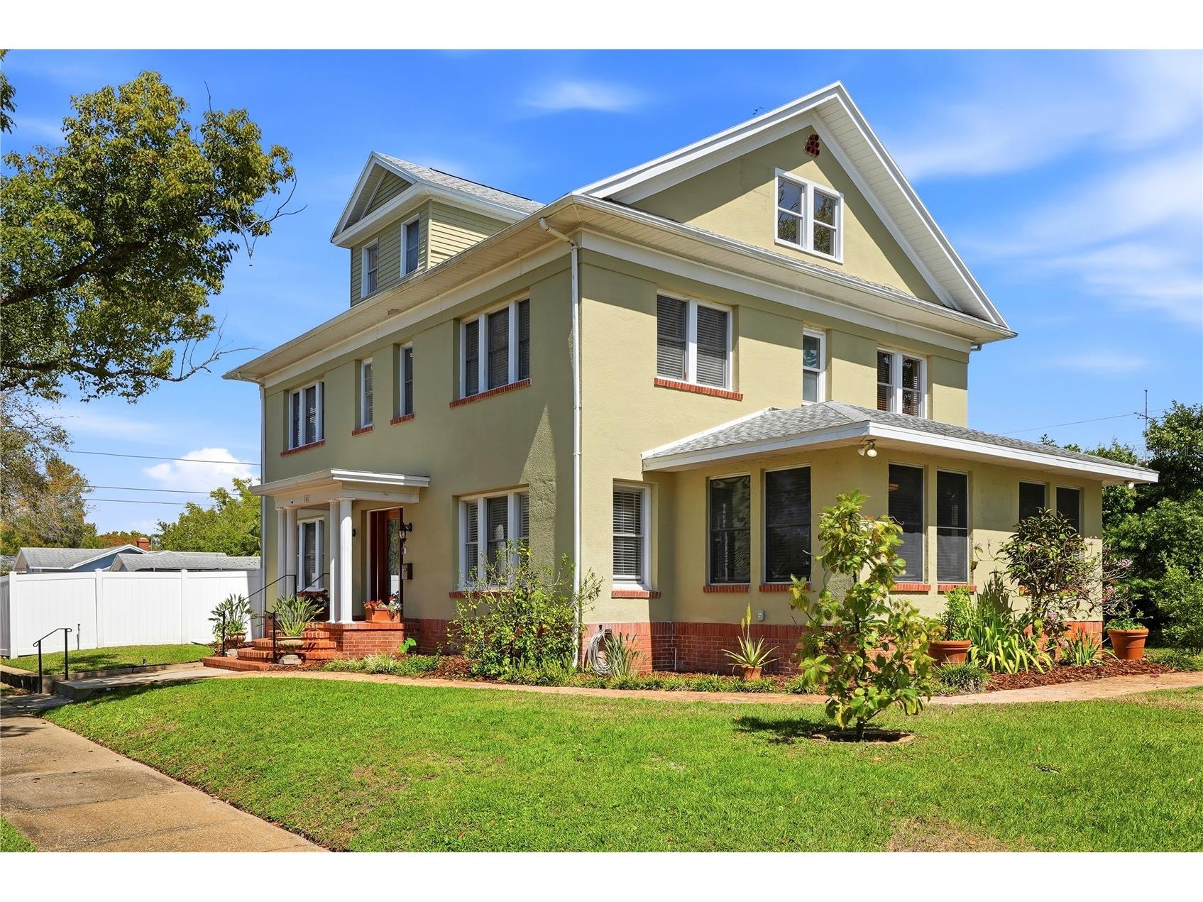 241 72nd Street N Saint Petersburg FL 33710 TB8488722 image1