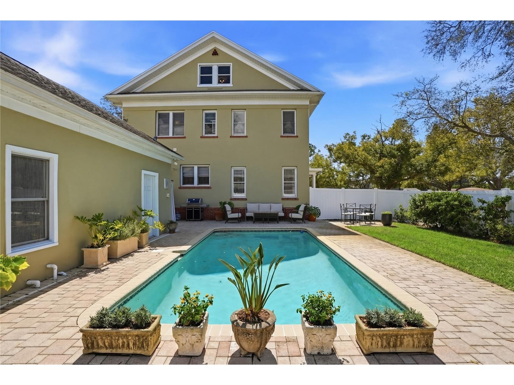 241 72nd Street N Saint Petersburg FL 33710 TB8488722 image3