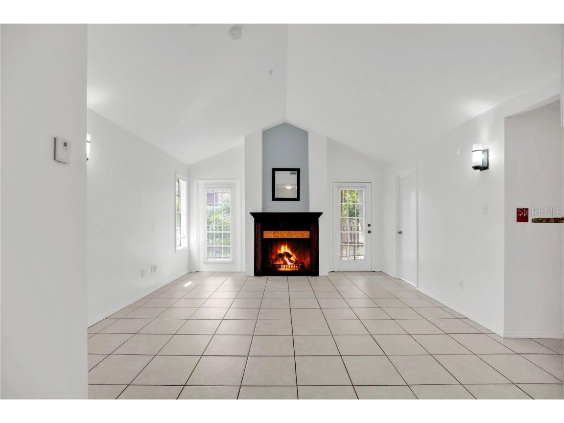 241 Afton Square #308 Altamonte Springs FL 32714 O6356371 image5