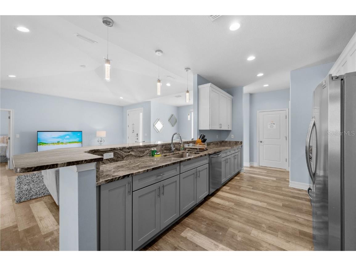 241 Annapolis Lane Rotonda West FL 33947 C7517890 image25