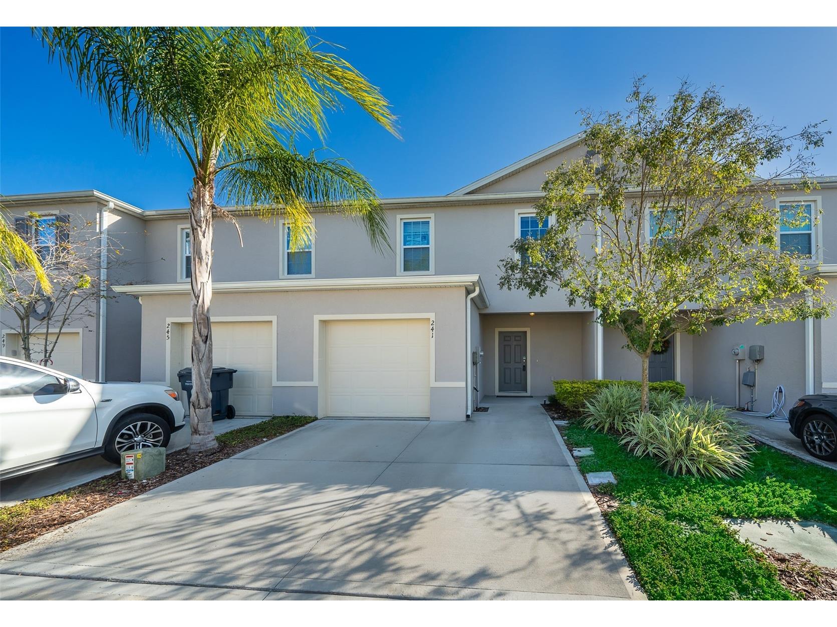 241 Arbor Lakes Drive Davenport FL 33896 O6401037 image1