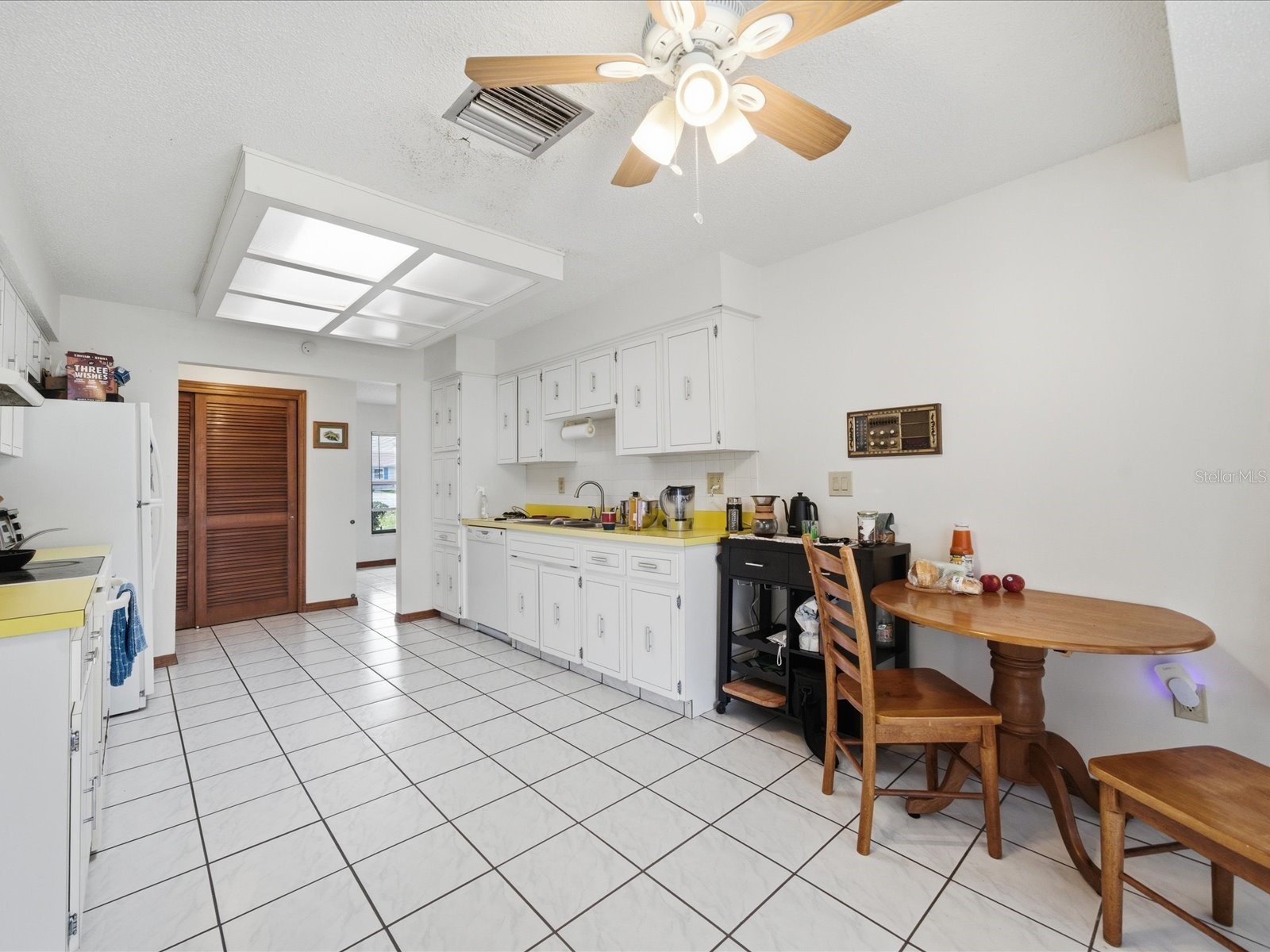 241 Dartmouth Avenue Spring Hill FL 34606 W7886532 image5