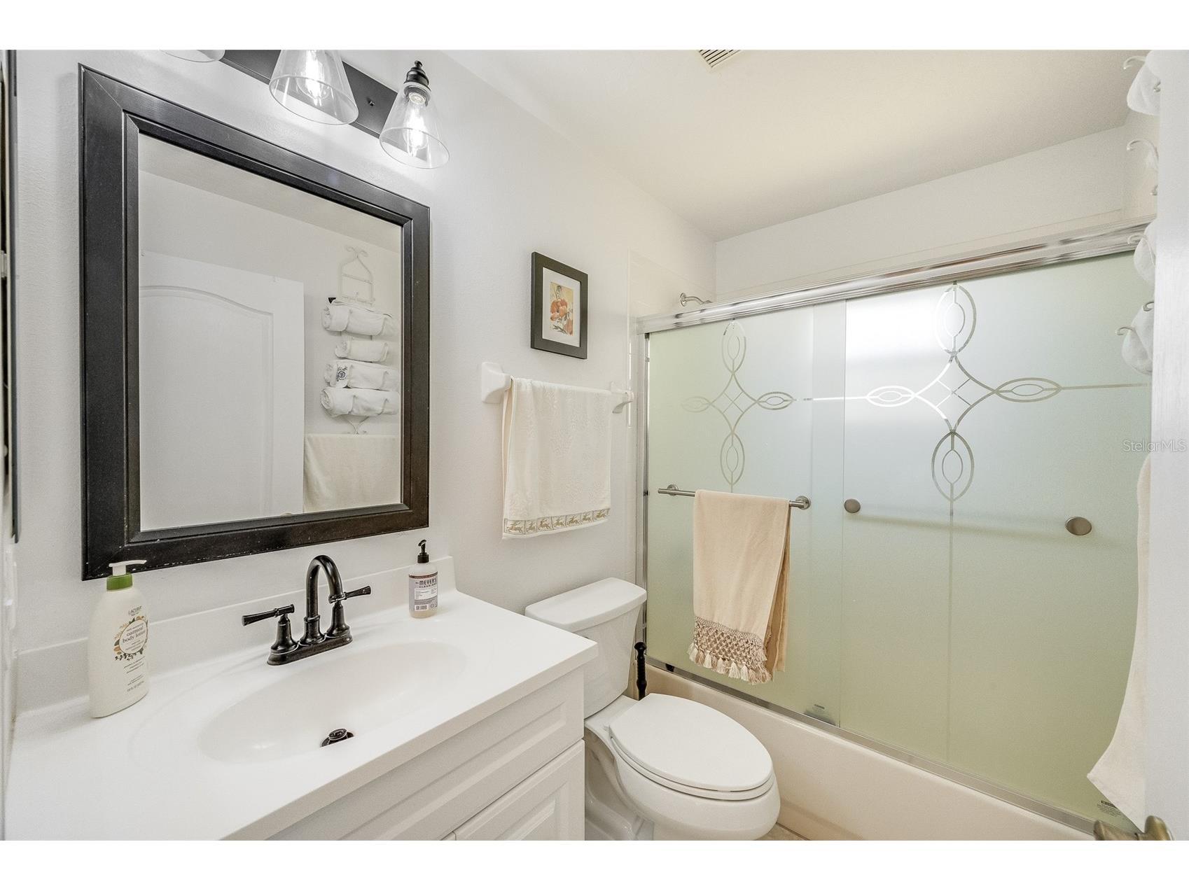 241 Devlin Court Palm Bay FL 32909 O6410683 image32