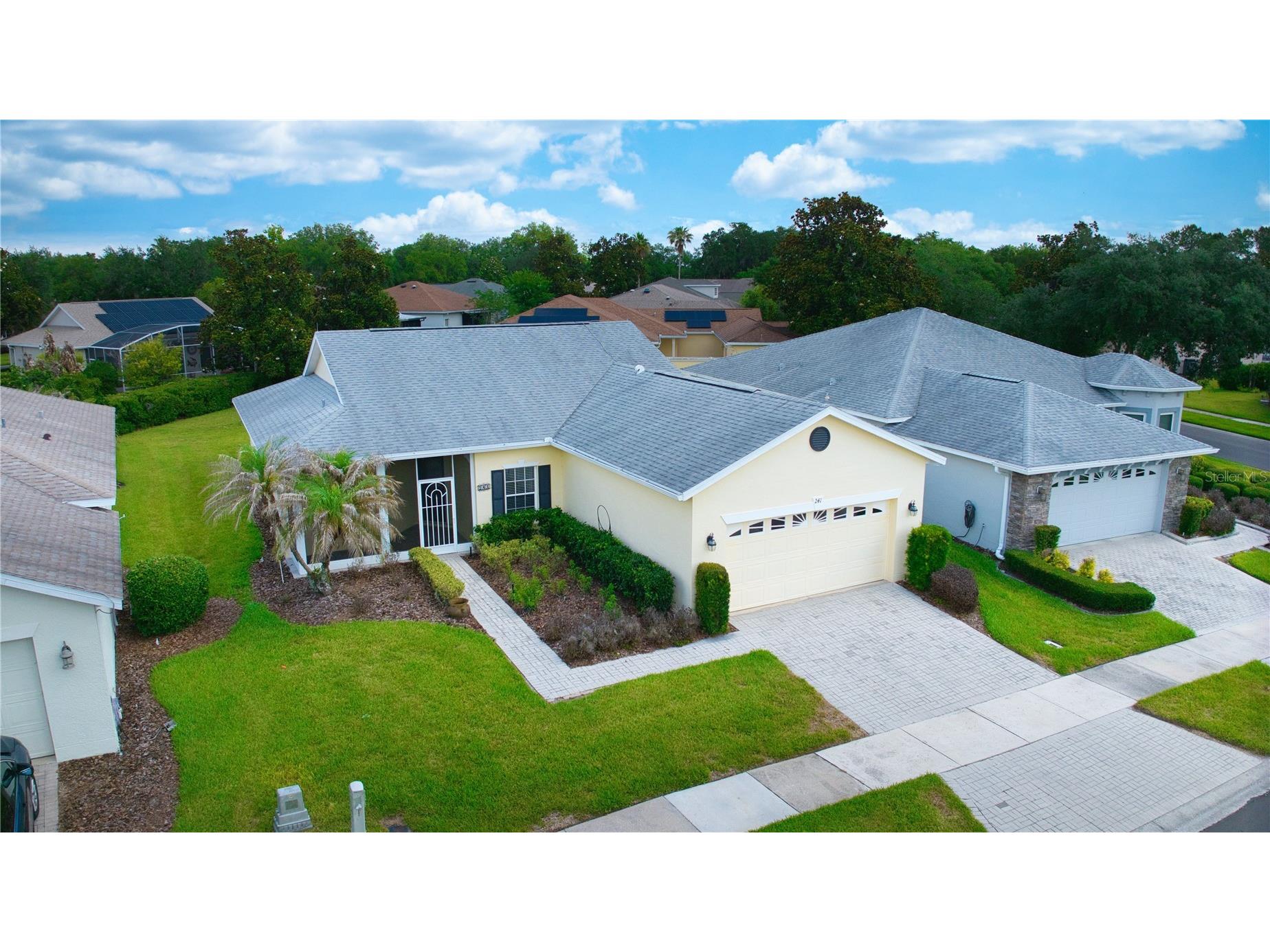 241 Falling Water Drive Kissimmee FL 34759 S5150326 image1