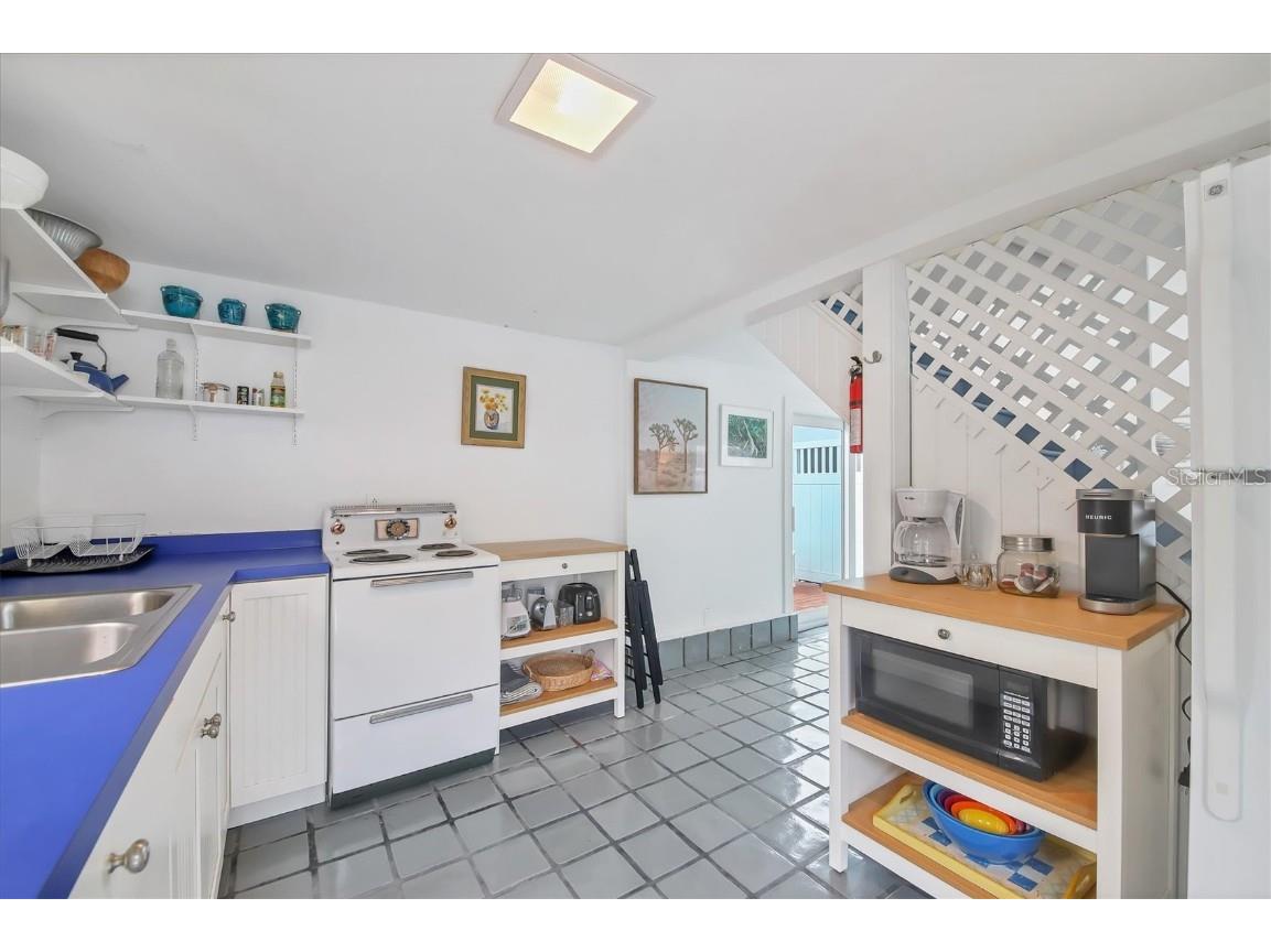 241 Gilchrist Avenue #F Boca Grande FL 33921 D6143697 image5