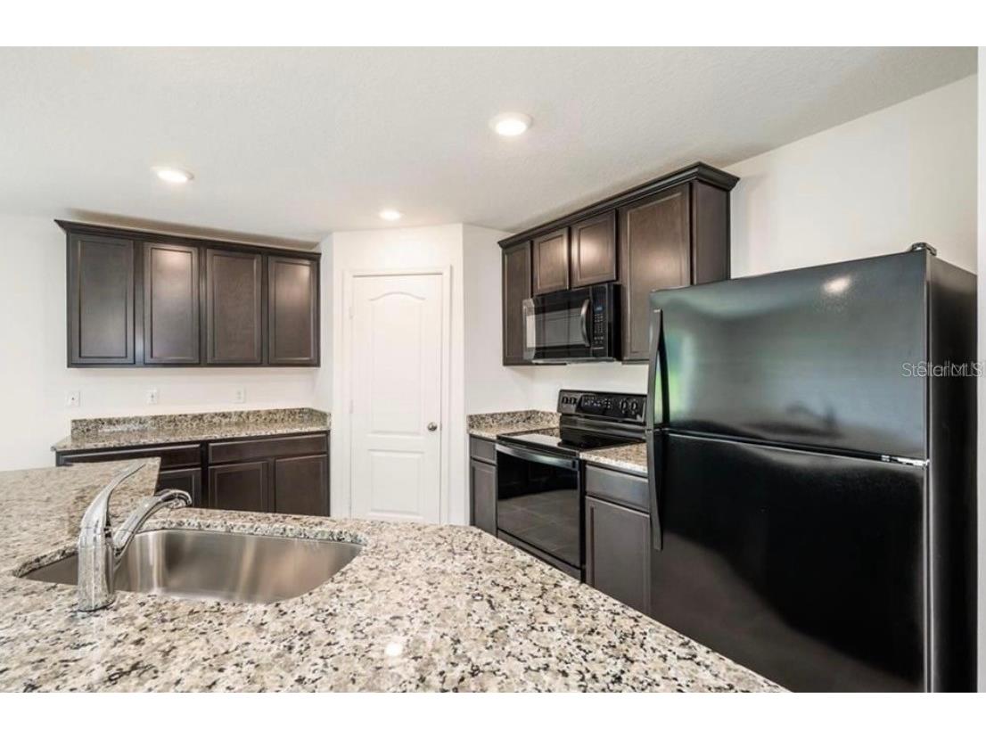 241 Gladiola Court Kissimmee FL 34759 S5143919 image9
