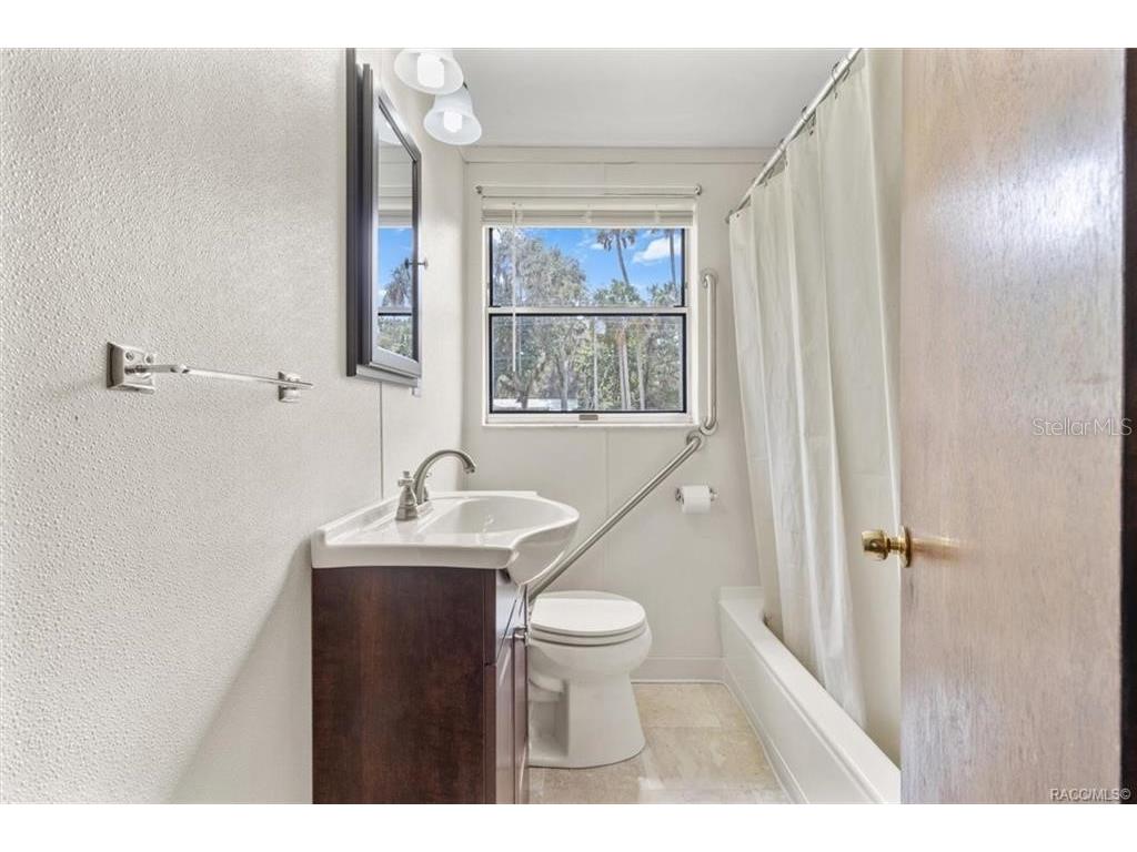 241 Hudson Street Inglis FL 34449 OM698340 image6