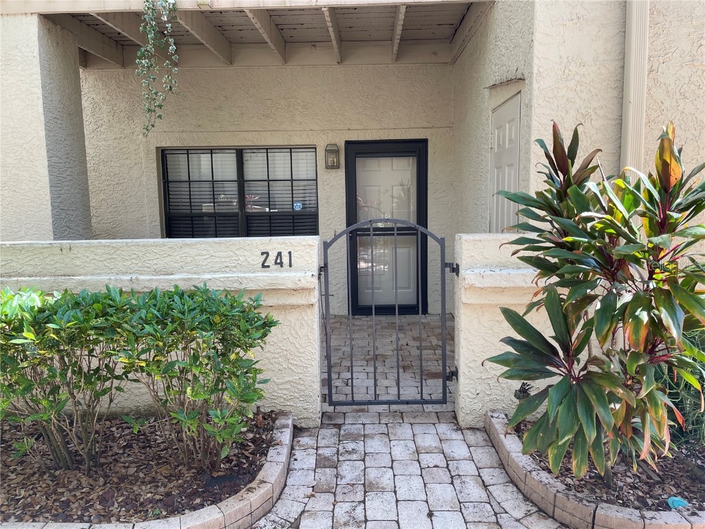 241 Los Prados Drive #241 Safety Harbor FL 34695 U8193618 image1