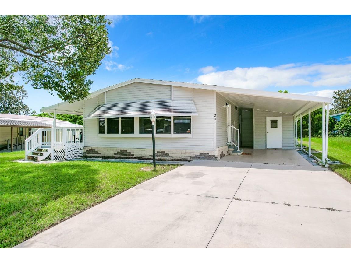 241 Menlo Park Avenue Davenport FL 33897 T3544726 image1