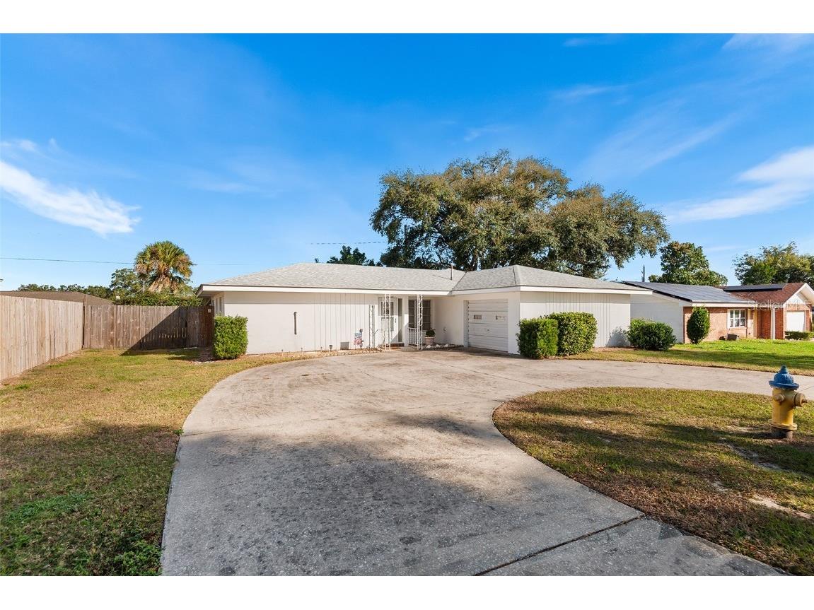241 Paine Drive Winter Haven FL 33884 P4937288 image1
