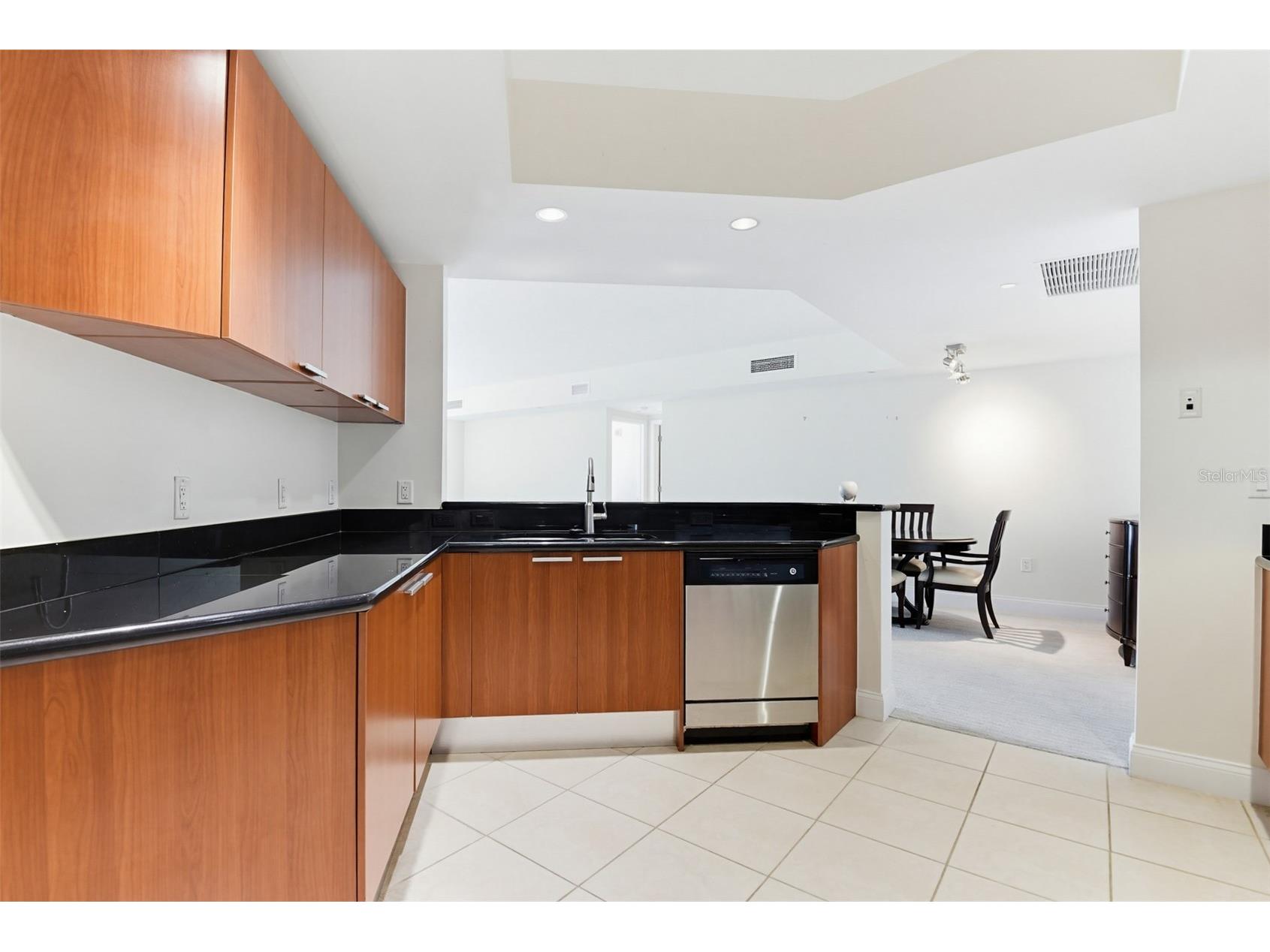 241 Riverside Drive #1604 Holly Hill FL 32117 V4949393 image14