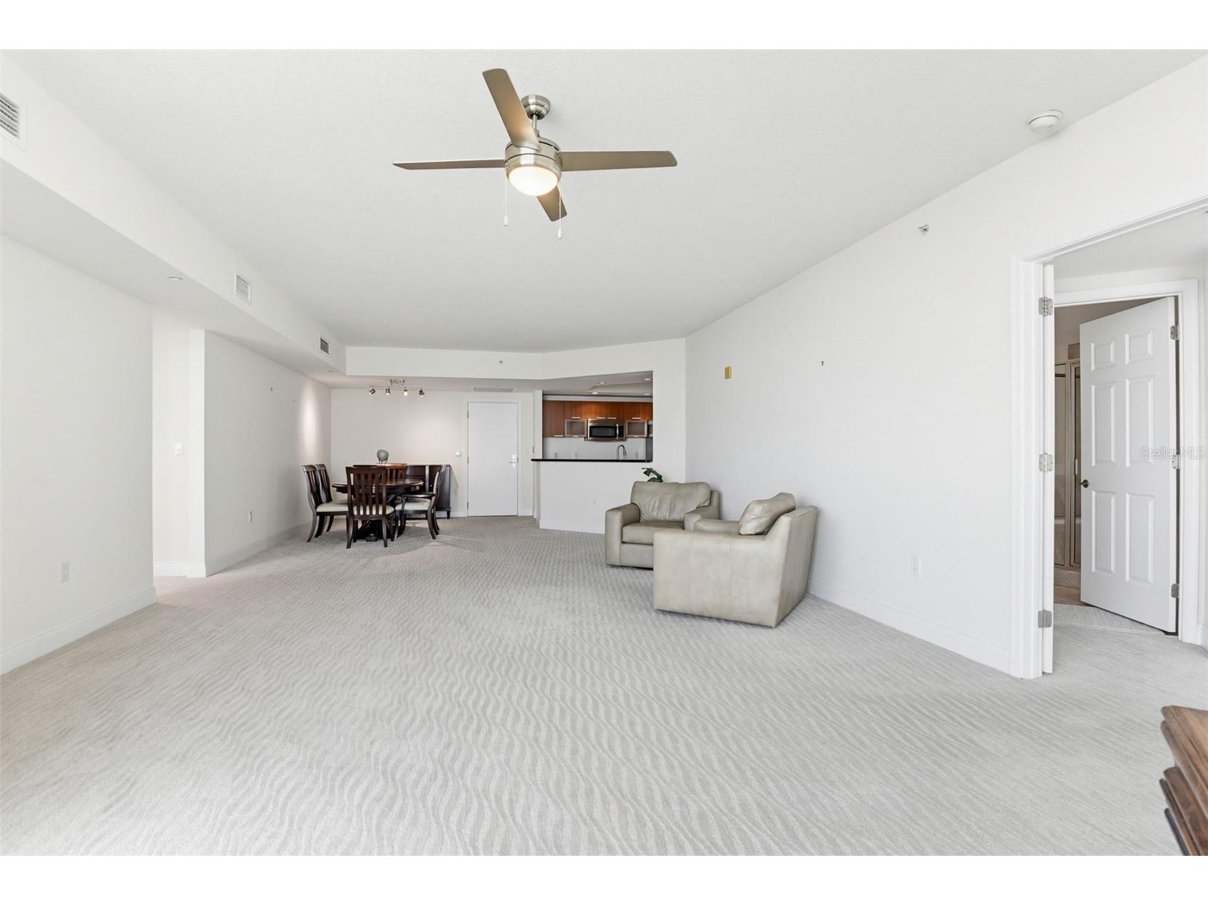 241 Riverside Drive #1604 Holly Hill FL 32117 V4949393 image8