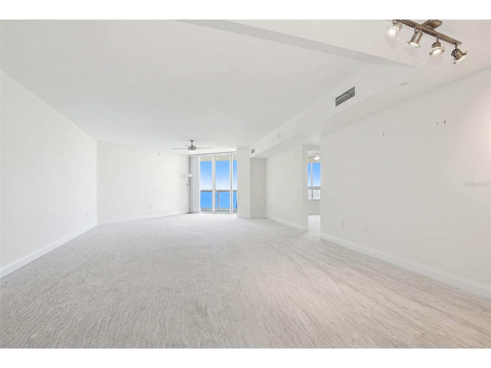 241 Riverside Drive #1604 Holly Hill FL 32117 V4949393 image9