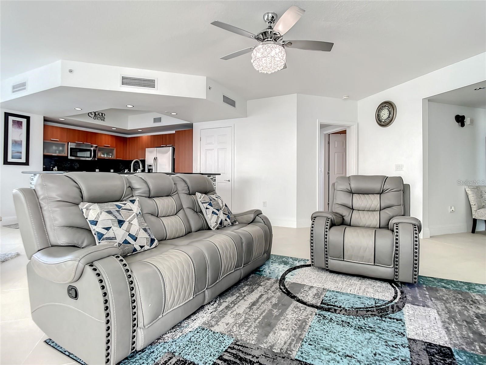 241 Riverside Drive #1809 Daytona Beach FL 32117 V4949135 image18