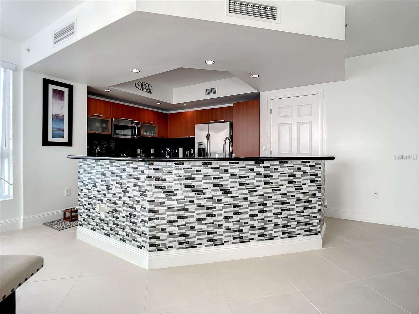 241 Riverside Drive #1809 Daytona Beach FL 32117 V4949135 image25