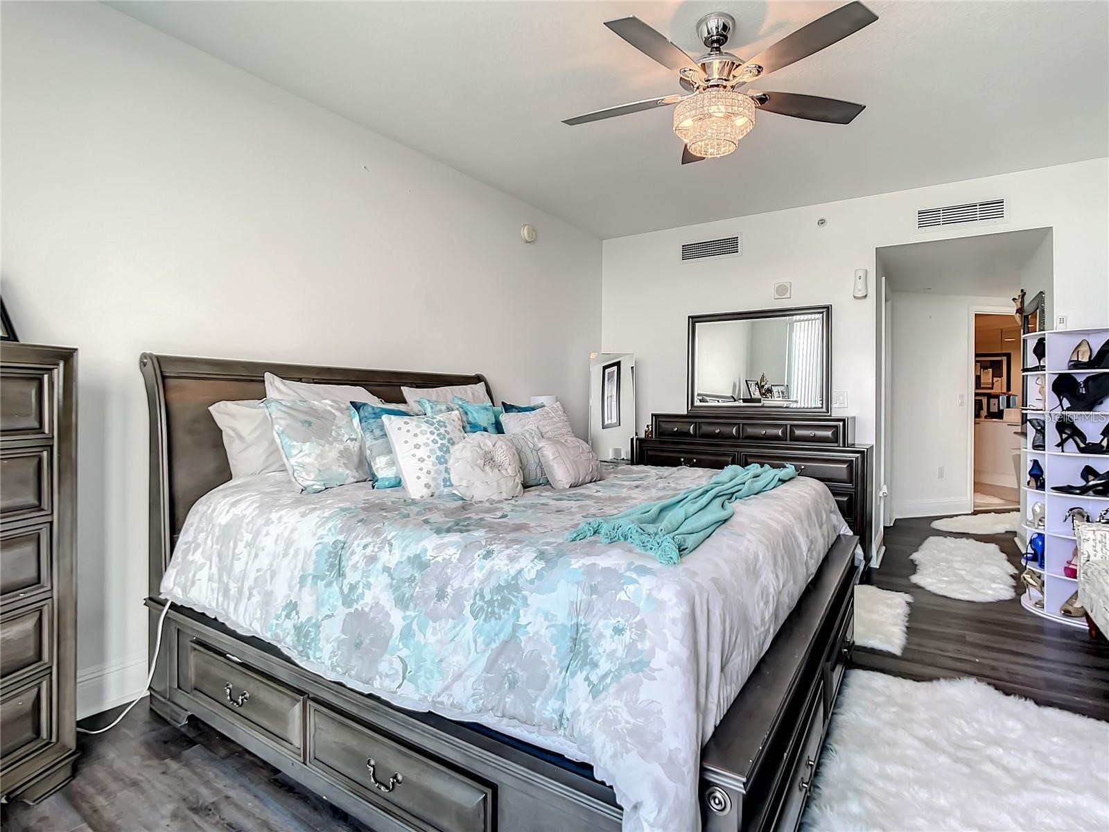 241 Riverside Drive #1809 Daytona Beach FL 32117 V4949135 image34